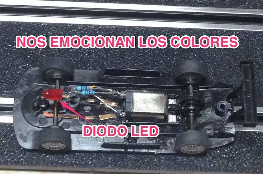 modificacion de scalextric coche con LED
