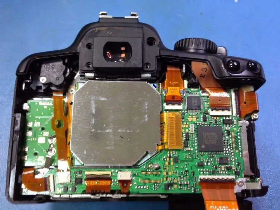 Juan-Luis-Martel-SERVICIO-TECNICO-IMG_0022-REPARACION-camara-CANON-eos1000d-1024x768.jpg