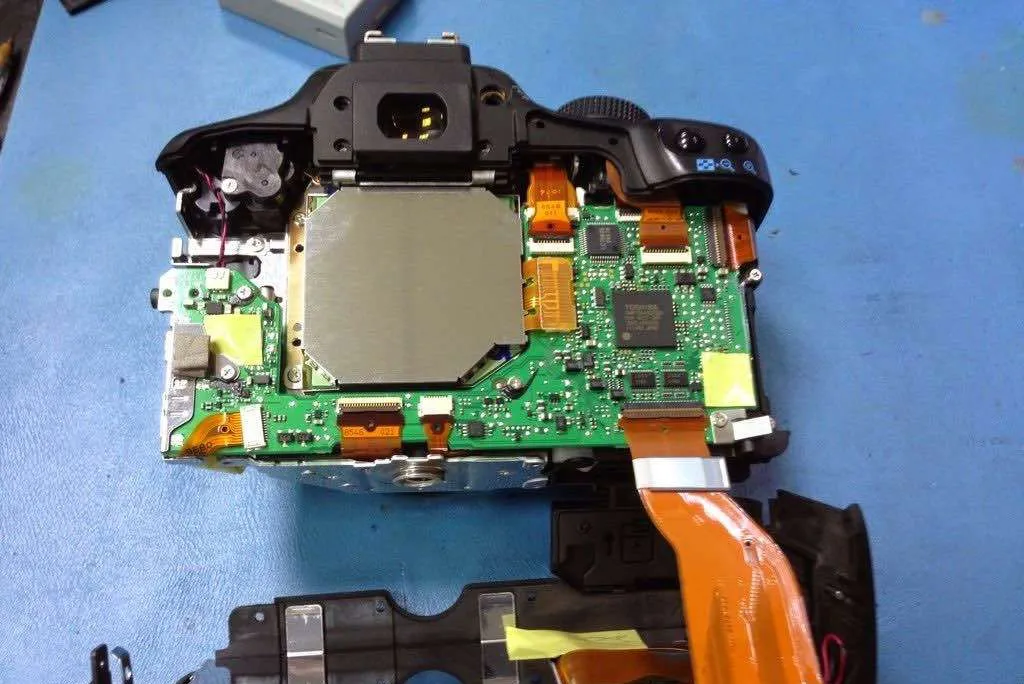 Juan-Luis-Martel-SERVICIO-TECNICO-IMG_0040-REPARACION-camara-CANON-eos500d-1024x768.jpg