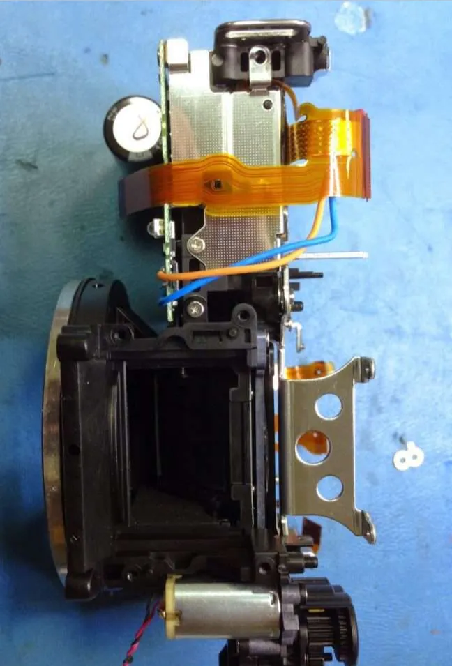 Juan-Luis-Martel-SERVICIO-TECNICO-IMG_1417-REPARACION-CANON-eos-rebel-T3-1000d-768x1024.jpg
