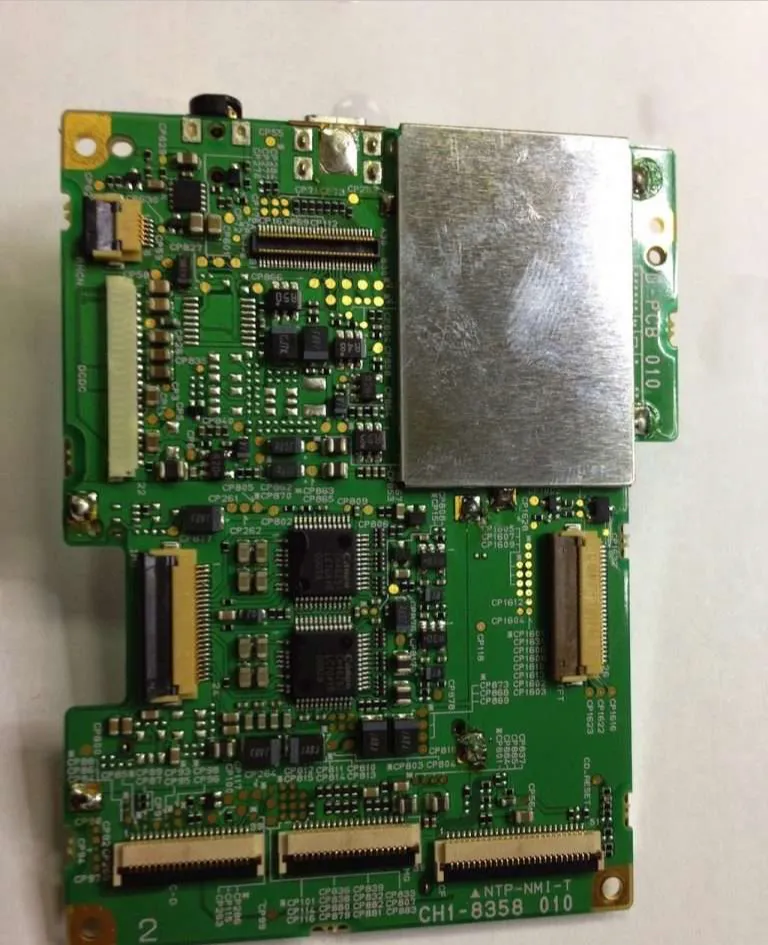 Servicio-tecnico-reparacion-CAMARAS-DSL-CANON-IMG_1859-Juan-Luis-Martel-Tecnico-electronica-Las-Palmas-768x1024.jpg