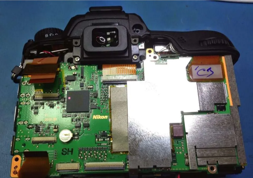 Servicio-tecnico-reparacion-camaras-dslr-nikon-d7000-IMG_9995-Juan-Luis-Martel-Tecnico-electronica-Las-Palmas-1024x768.jpg