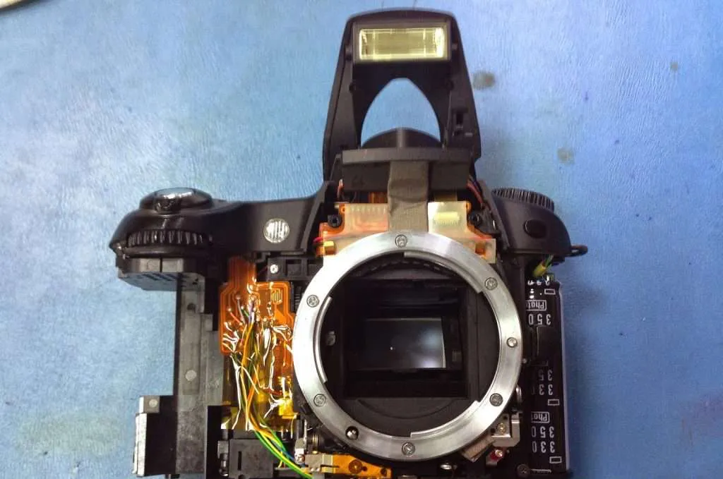 Servicio-tecnico-reparacion-camaras-dslr-nikon-D80-IMG_0906-Juan-Luis-Martel-Tecnico-electronica-Las-Palmas-CANARIAS-1024x768.jpg