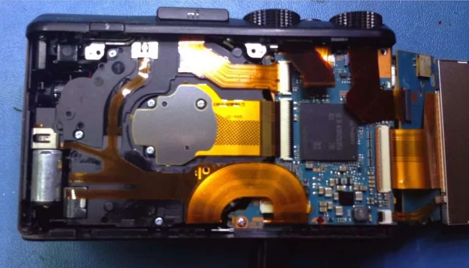 Servicio-tecnico-reparacion-CAMARAS-DSLR-SONY-IMG_3037-Juan-Luis-Martel-Tecnico-electronica-Las-Palmas-1024x768.jpg