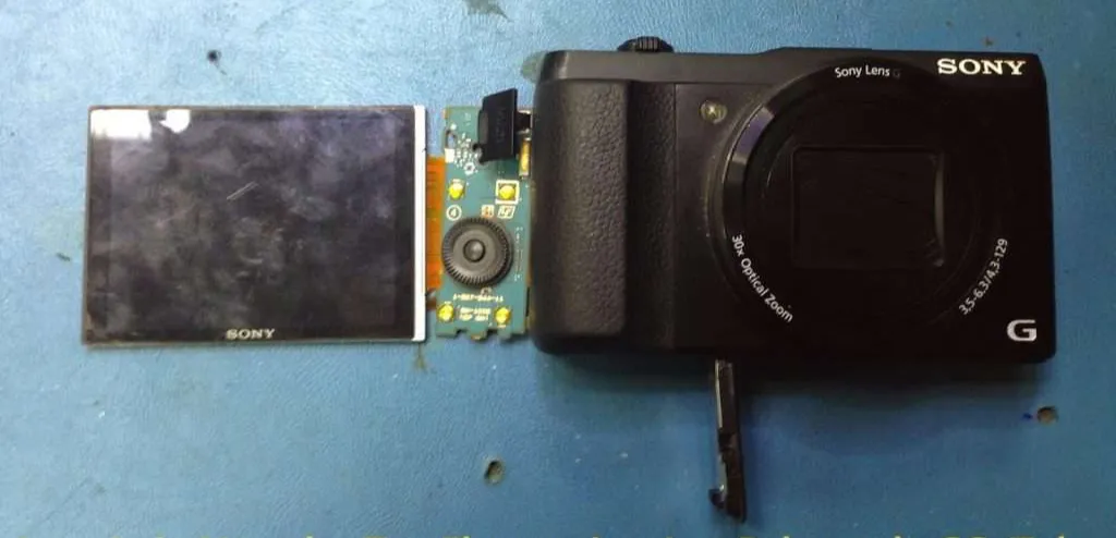 Servicio-tecnico-reparacion-CAMARAS-DSLR-SONY-IMG_3039-Juan-Luis-Martel-Tecnico-electronica-Las-Palmas-1024x768.jpg