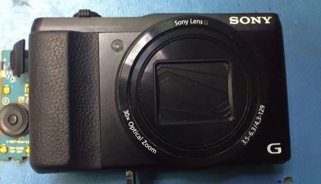 Servicio-tecnico-reparacion-CAMARAS-DSLR-SONY-IMG_3040-Juan-Luis-Martel-Tecnico-electronica-Las-Palmas-1024x768.jpg