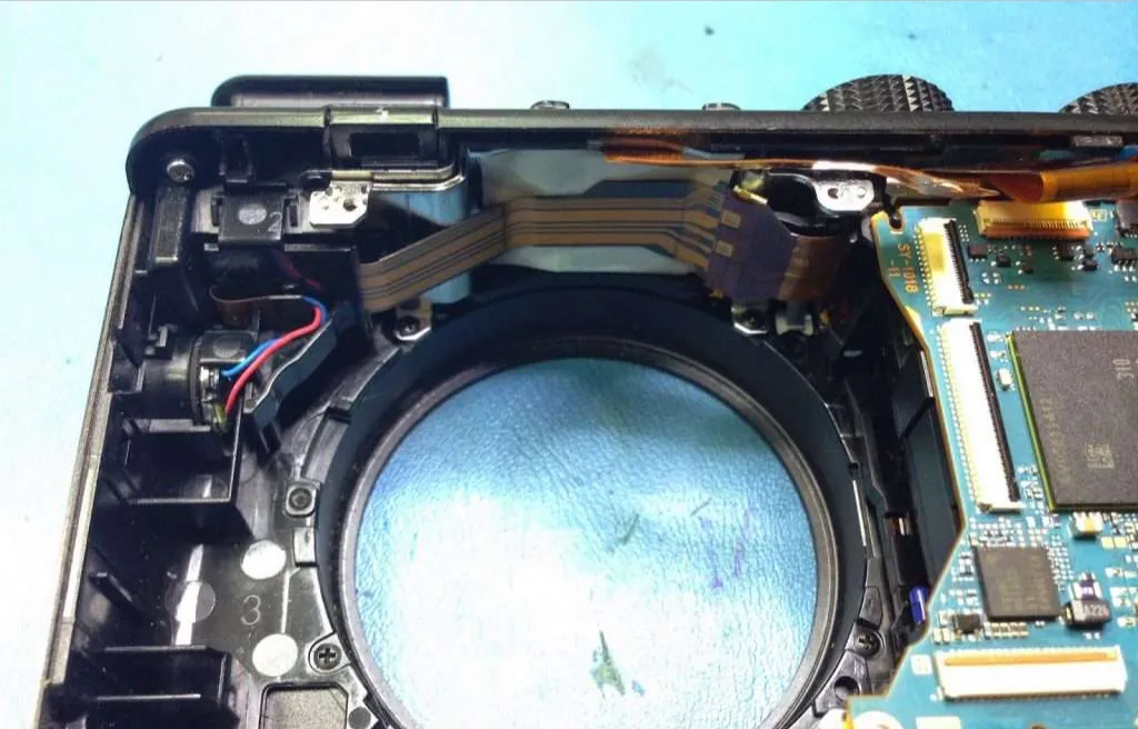 Servicio-tecnico-reparacion-CAMARAS-DSLR-SONY-IMG_3051-Juan-Luis-Martel-Tecnico-electronica-Las-Palmas-1024x768.jpg