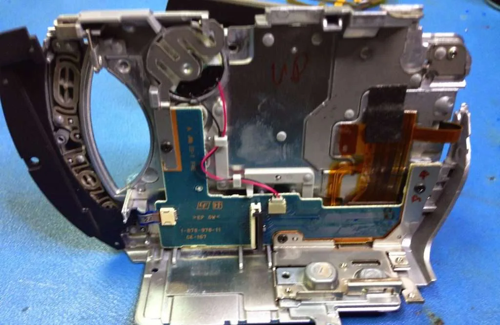 Servicio-tecnico-reparacion-Video_Camaras-SONY-IMG_1638-Juan-Luis-Martel-Tecnico-electronica-Las-Palmas-1024x768.jpg