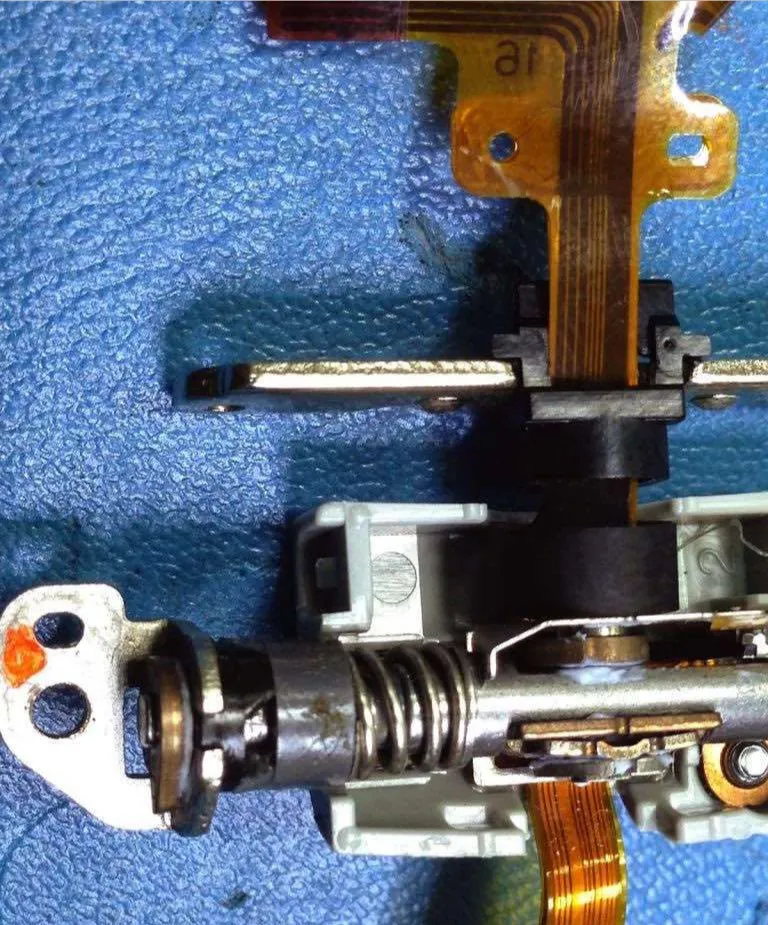 Servicio-tecnico-reparacion-Video_Camaras-SONY-IMG_1659-Juan-Luis-Martel-Tecnico-electronica-Las-Palmas-768x1024.jpg